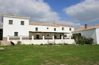 Villa For sale in Casarabonela, Malaga, Spain